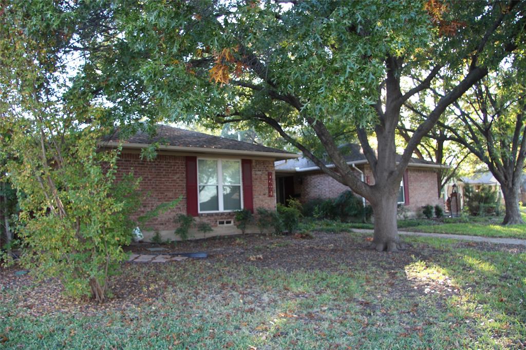 Great opportunity to own a half duplex in a wonderful neighborhood.  Property needs remodeling with cosmetics, but priced accordingly.  Long time tenant will stay if you prefer (currently at $2000 per month). Excellent floor plan and a nice yard for Fido. The other half duplex is also for sale (ML: 20482598) It is a mirror image and in very nice condition with a great screened porch. Buy the entire duplex for $695,000.