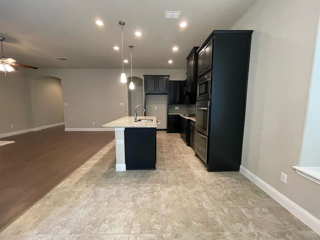 Twin Hills - Residential Lease