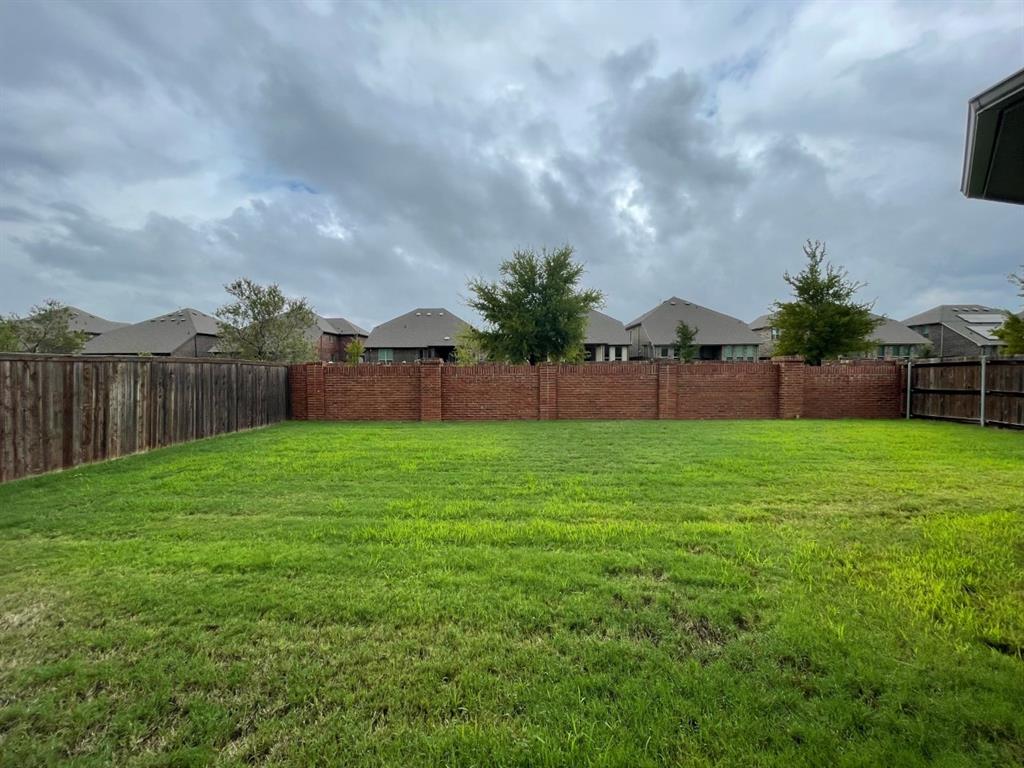 Twin Hills - Residential Lease