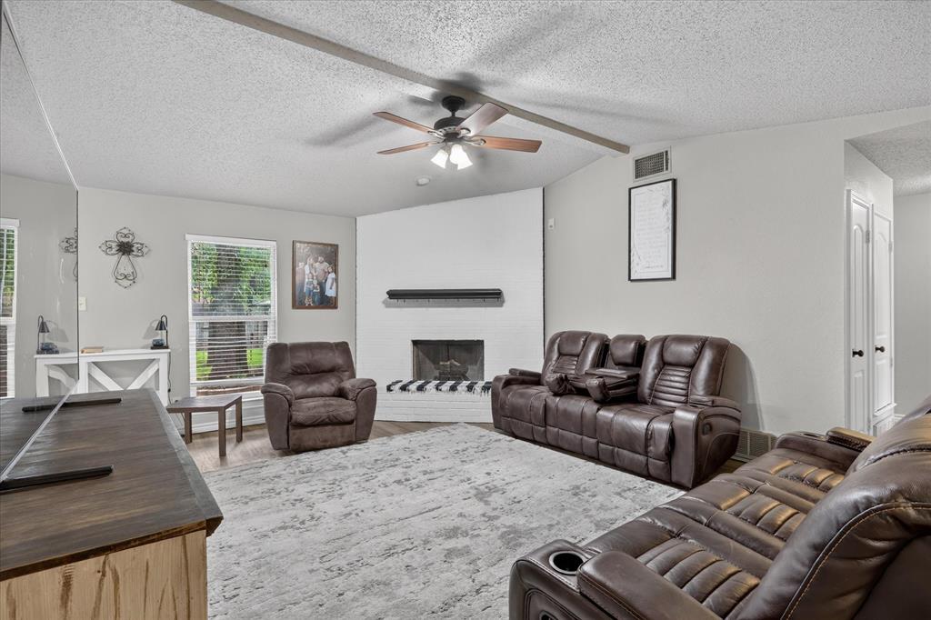 Lake Crest Park - Residential