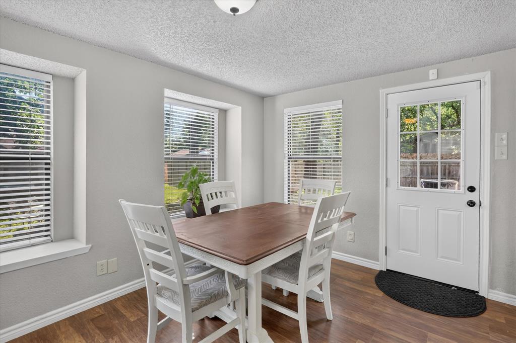 Lake Crest Park - Residential