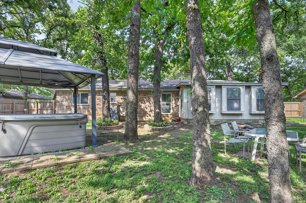 Lake Crest Park - Residential