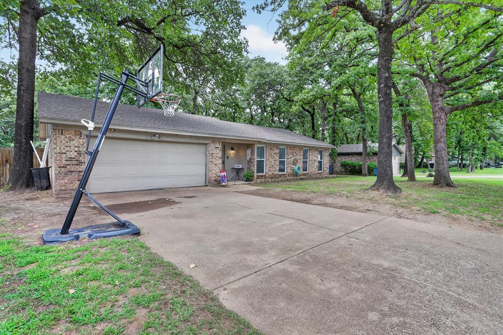 Lake Crest Park - Residential