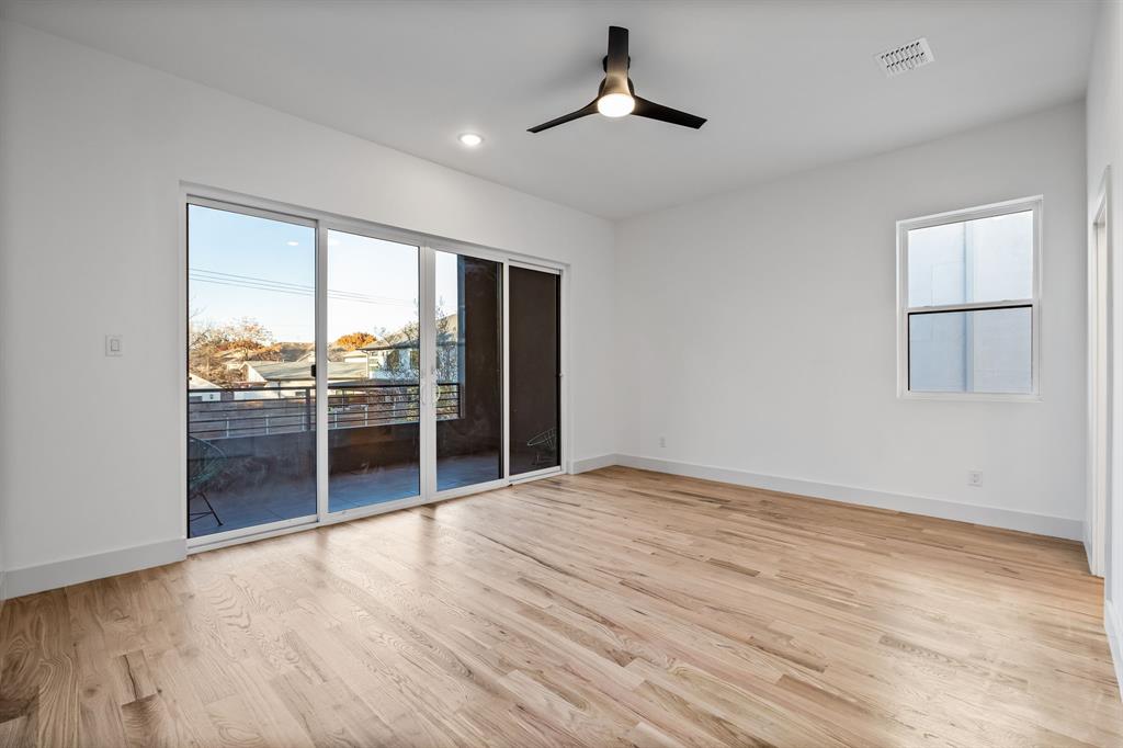 RANDALLS PLAINVIEW - Residential