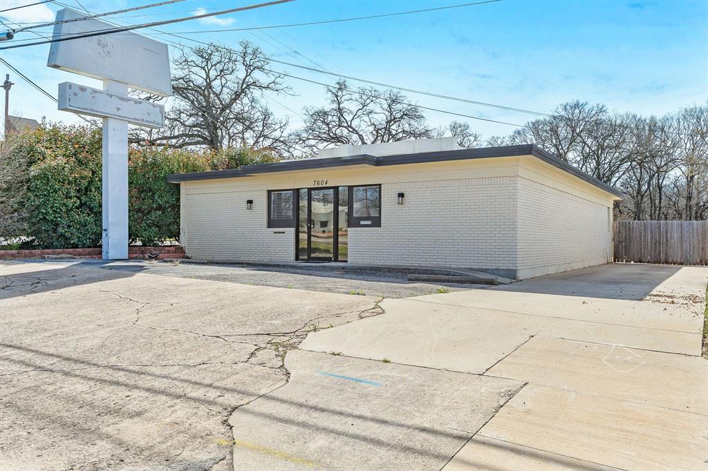 Seller is open to doing seller financing. Unveil the potential at 7604 Baker Blvd., Richland Hills, TX, 76118—a stellar commercial property now on the market for discerning investors or owner-users. Nestled in the thriving heart of Richland Hills, the lot spans 7,536 square feet, offering a vast canvas for your business vision.

Perfectly tailored for enterprises of all kinds, this property serves up an array of features designed to cater to a diverse range of professional needs. Secure your assets with convenient parking available at both the front and rear of the building, ensuring easy access for you and your clientele. Inside, discover five separate office spaces, crafted to foster productivity and cater to the demands of a bustling workforce.

Convene with confidence in the well-appointed conference room, an ideal setting for strategic meetings and client presentations. A functional kitchen area provides a space for employees to refresh and recharge, while the restroom facilities ensure comfort throughout the workday. Additionally, the fenced drive offers an added layer of privacy and security, a valuable asset for any business operation.

This prime property represents more than just a location—it's an opportunity for businesses to establish themselves and grow within a supportive community. Whether you're looking to invest in a property with strong potential returns or seeking the perfect spot to house your own enterprise, 7604 Baker Blvd. stands as an exceptional choice in a dynamic Texas market. Act now to secure this multifaceted commercial gem.Property is also for lease..Depending on terms Seller is open to doing seller financing for the property.