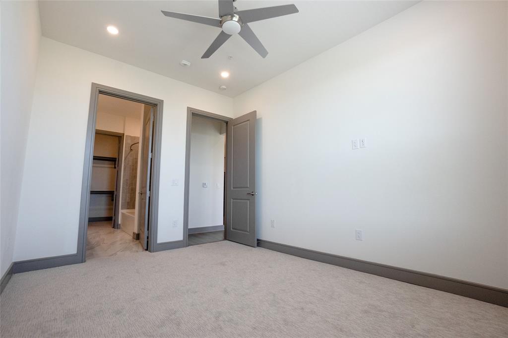View Residential Condo - Residential Lease