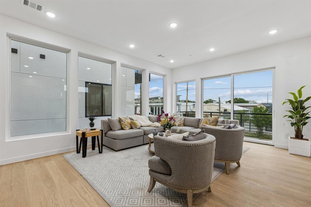 Hampton & Indust - Residential