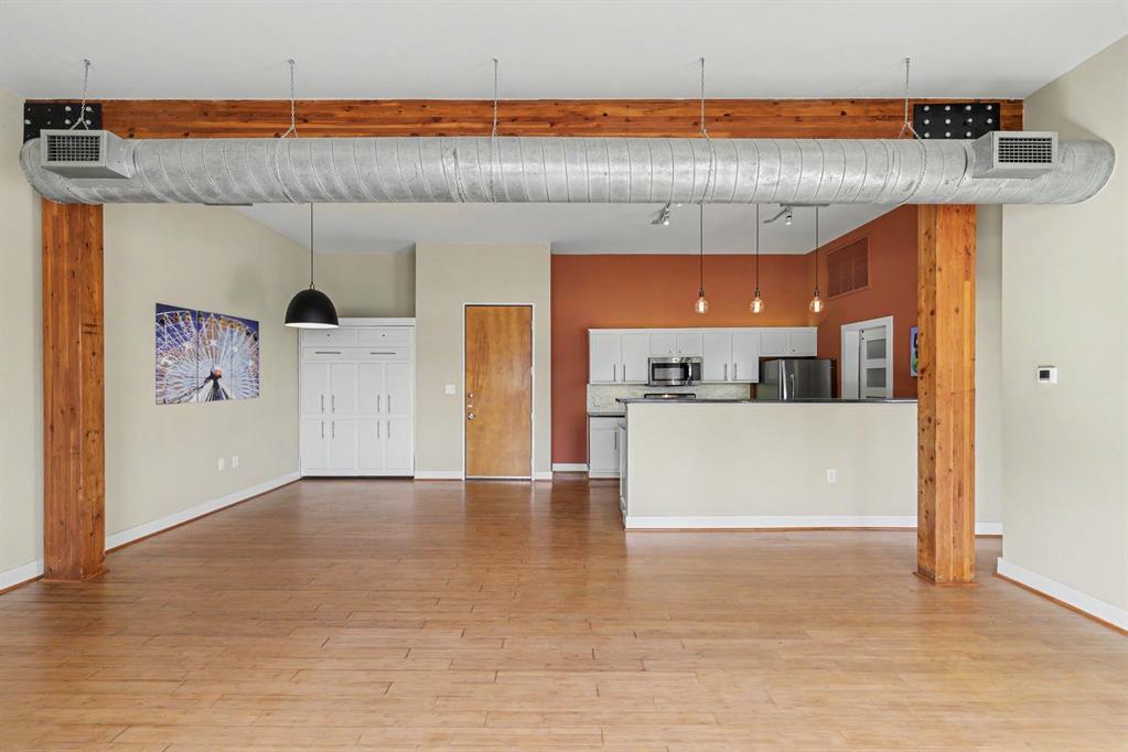 Live Oak Lofts Condo - Residential