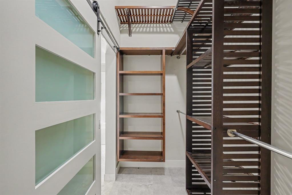 Live Oak Lofts Condo - Residential