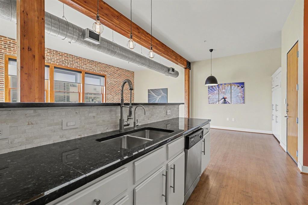 Live Oak Lofts Condo - Residential