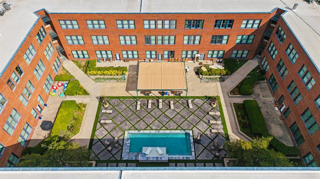 Live Oak Lofts Condo - Residential
