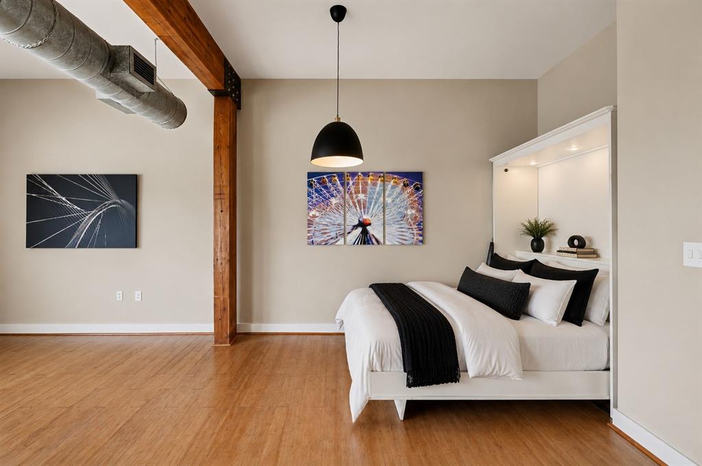 Live Oak Lofts Condo - Residential