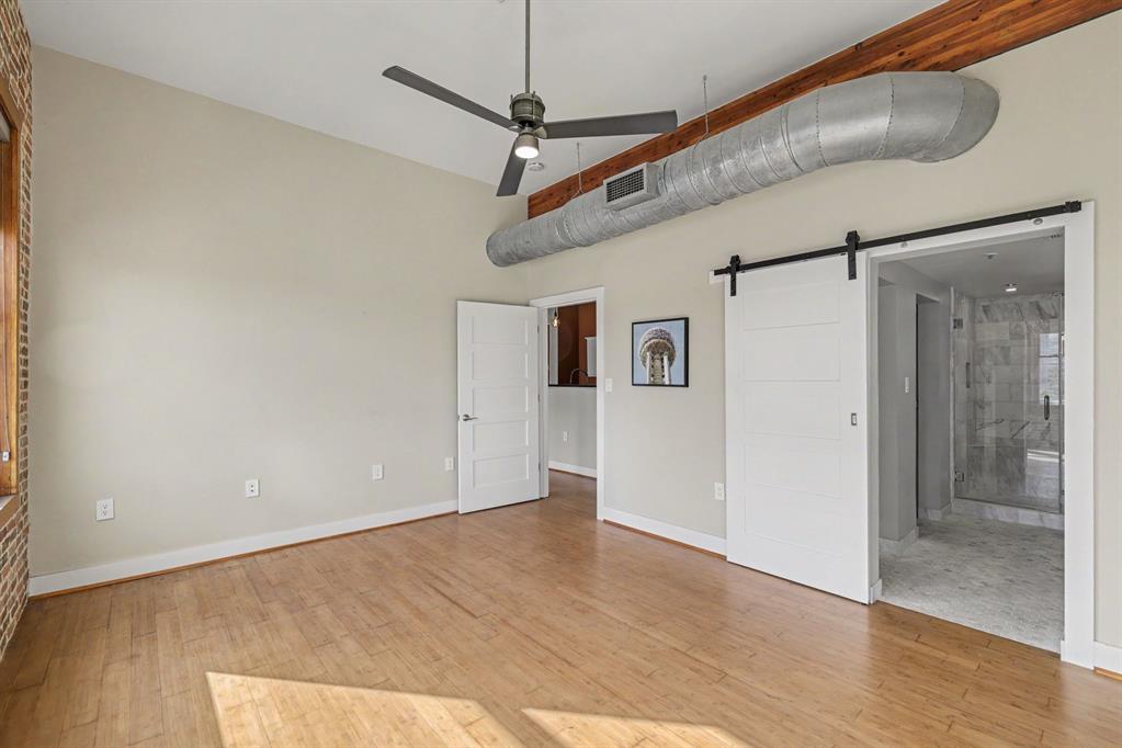 Live Oak Lofts Condo - Residential