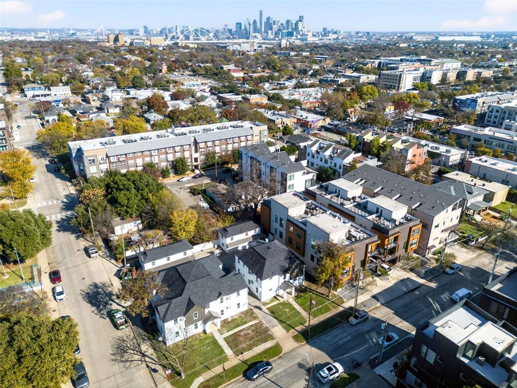 Dallas Land & Loan 02 - Residential Income
