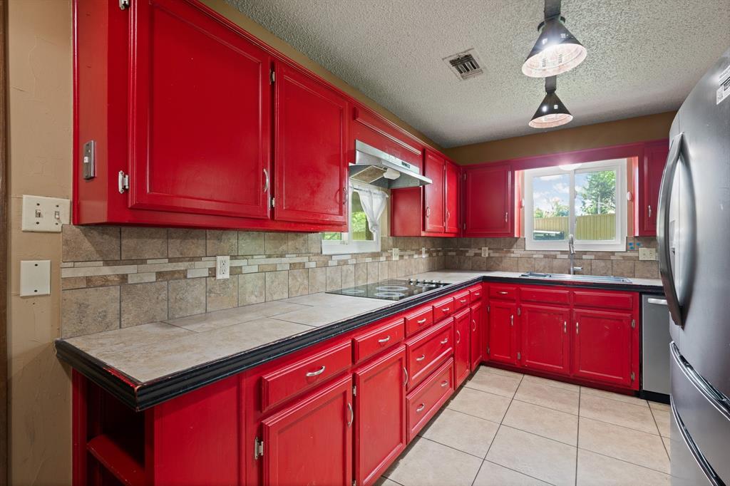 IRWIN KEASLER DEV RED BIRD 2 - Residential