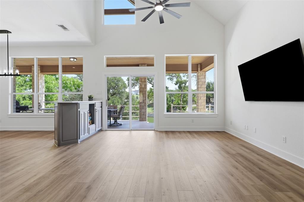 Grande Cove Estates - Residential