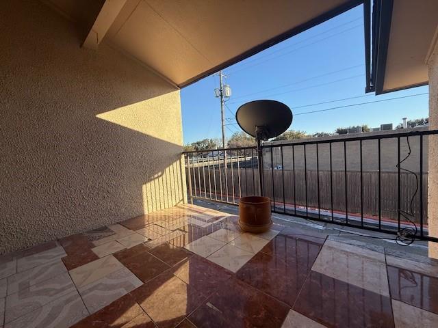 Las Colonitas Condo - Residential