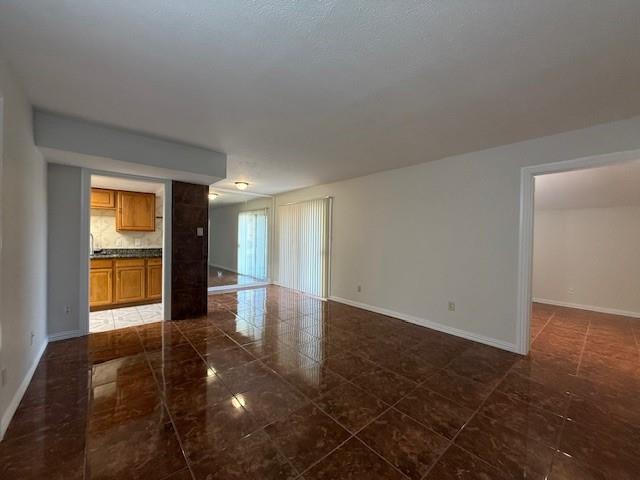 Las Colonitas Condo - Residential