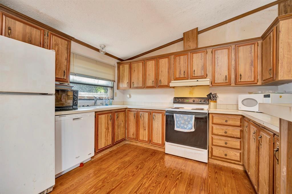 Country Acres Estates - Residential