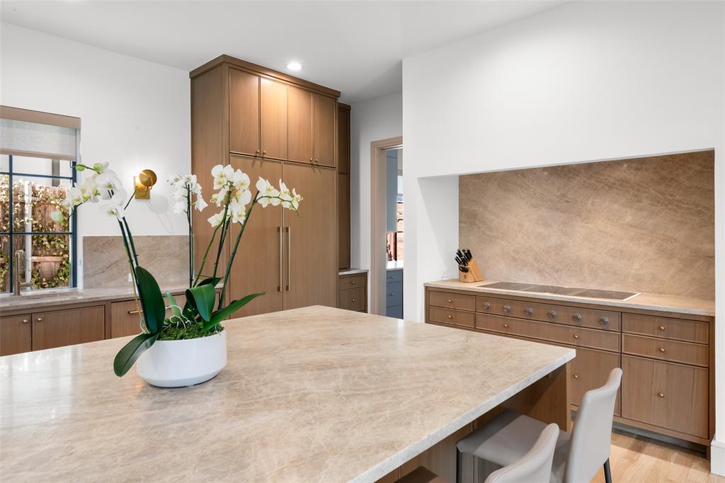 Lakeshore Hills Rev - Residential
