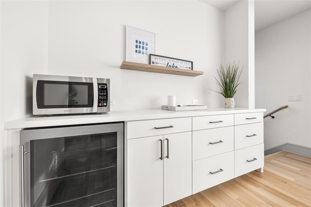 Lakeshore Hills Rev - Residential