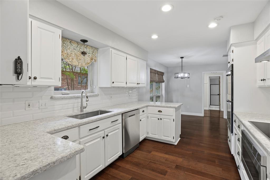 Country Day Estates - Residential
