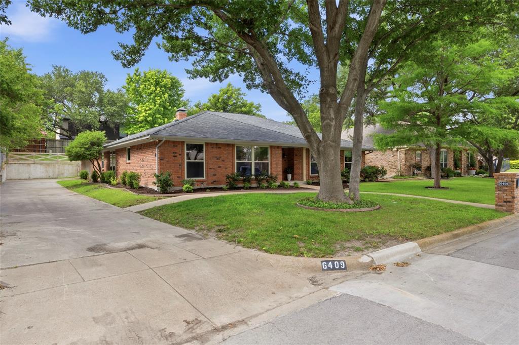 Country Day Estates - Residential