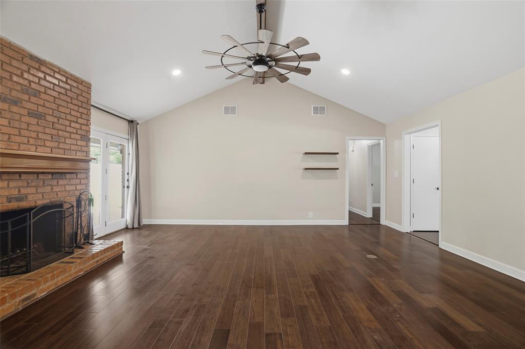 Country Day Estates - Residential