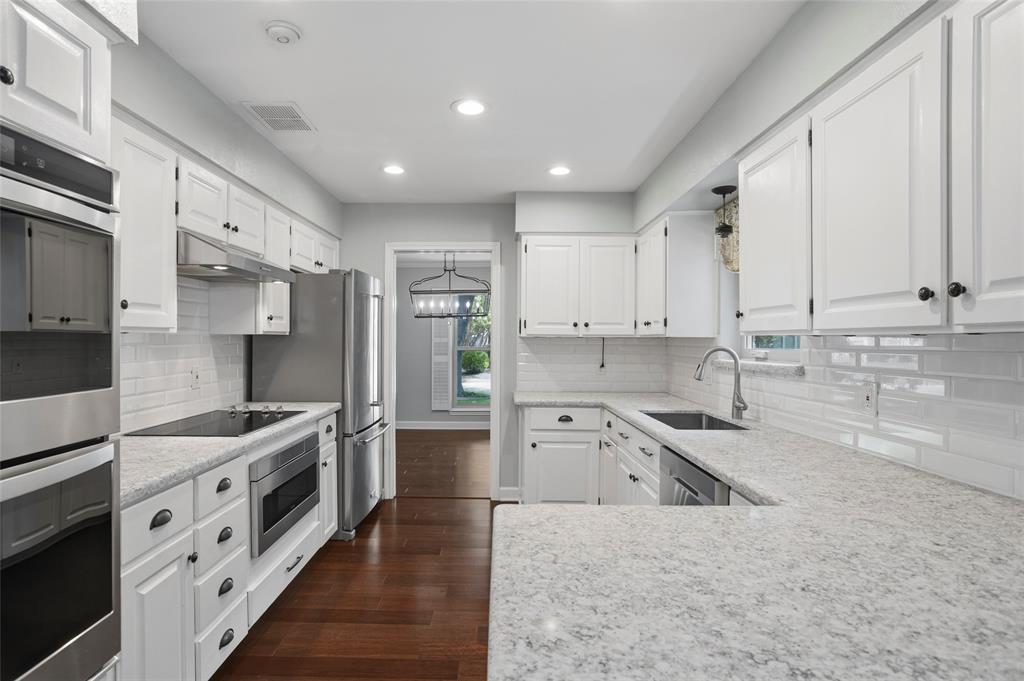 Country Day Estates - Residential