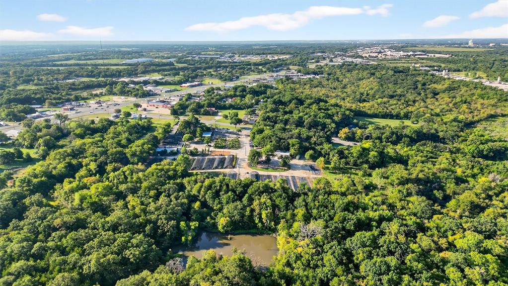 TWIN OAKS ADDITION - Land