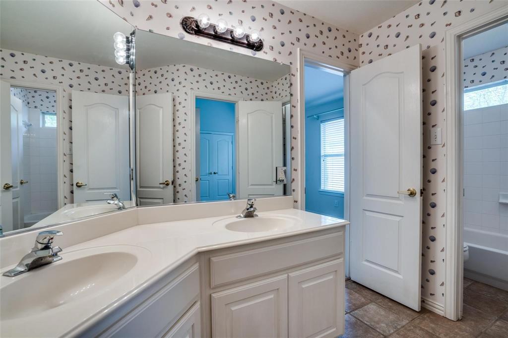 Highland Ridge Viii - Residential Lease