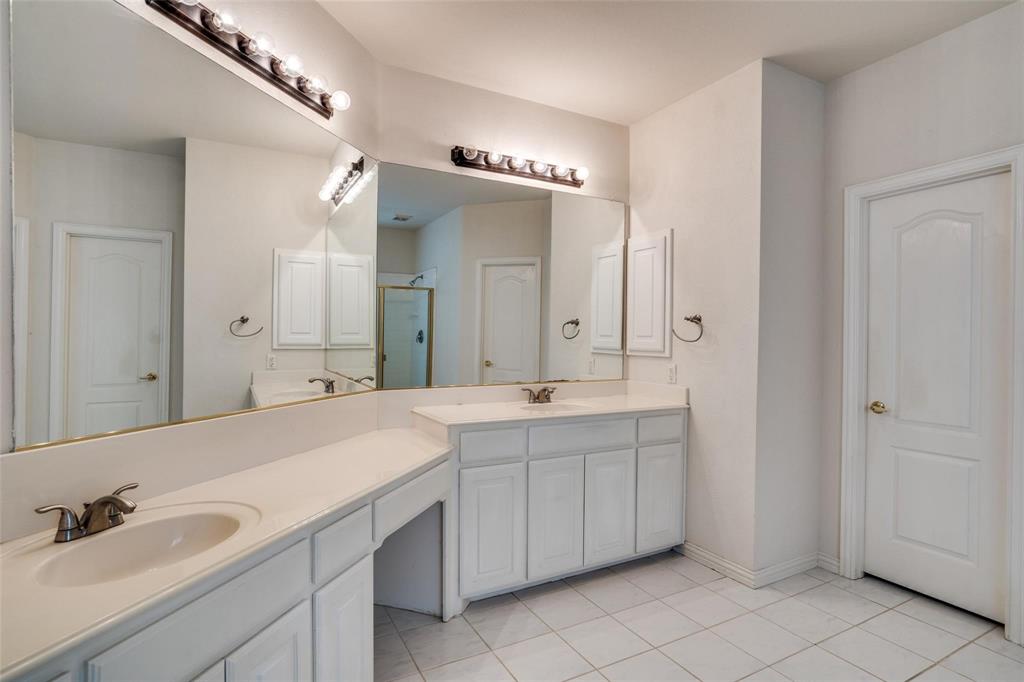 Highland Ridge Viii - Residential Lease