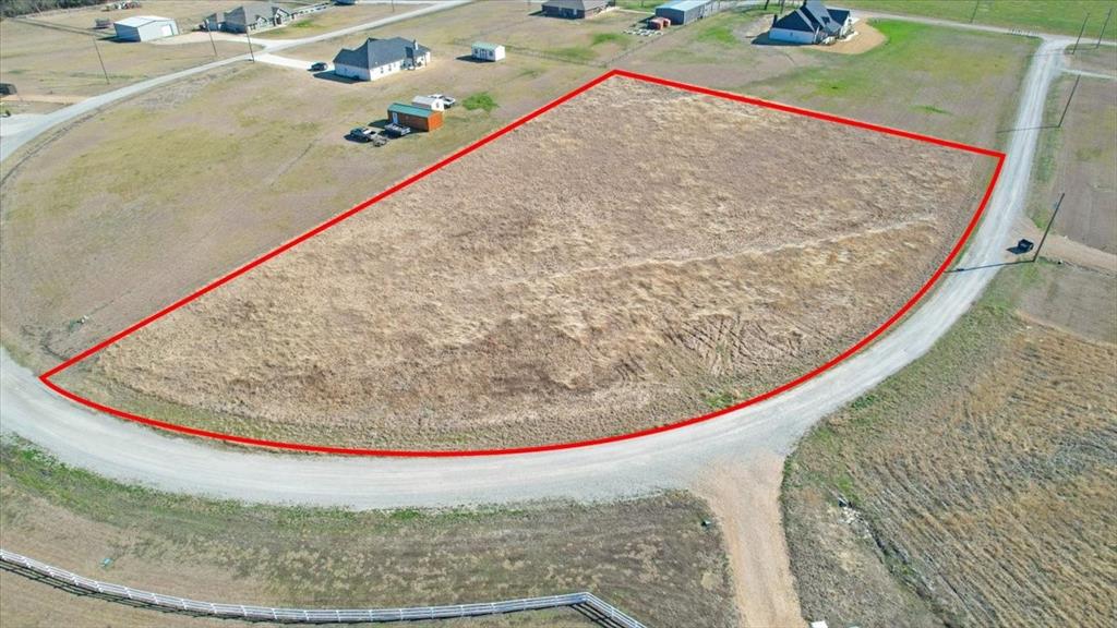 Build the home you've always dreamed of on this beautiful 2-acre property in a peaceful Texas community. With plenty of space to spread out, this land offers endless possibilities for your future home, outdoor living, and room to let your imagination run free.

Enjoy the quiet charm of country living while still being within convenient distance to nearby towns, shopping, and dining. Whether you're envisioning a modern farmhouse, a cozy retreat, or a place to create lifelong memories with family, this property provides the perfect canvas.

If you're ready to experience the Texas dream with open space, fresh air, and beautiful surroundings, this is the opportunity you've been waiting for.