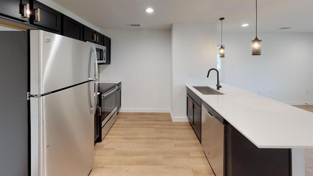 Munger Place - Residential Income