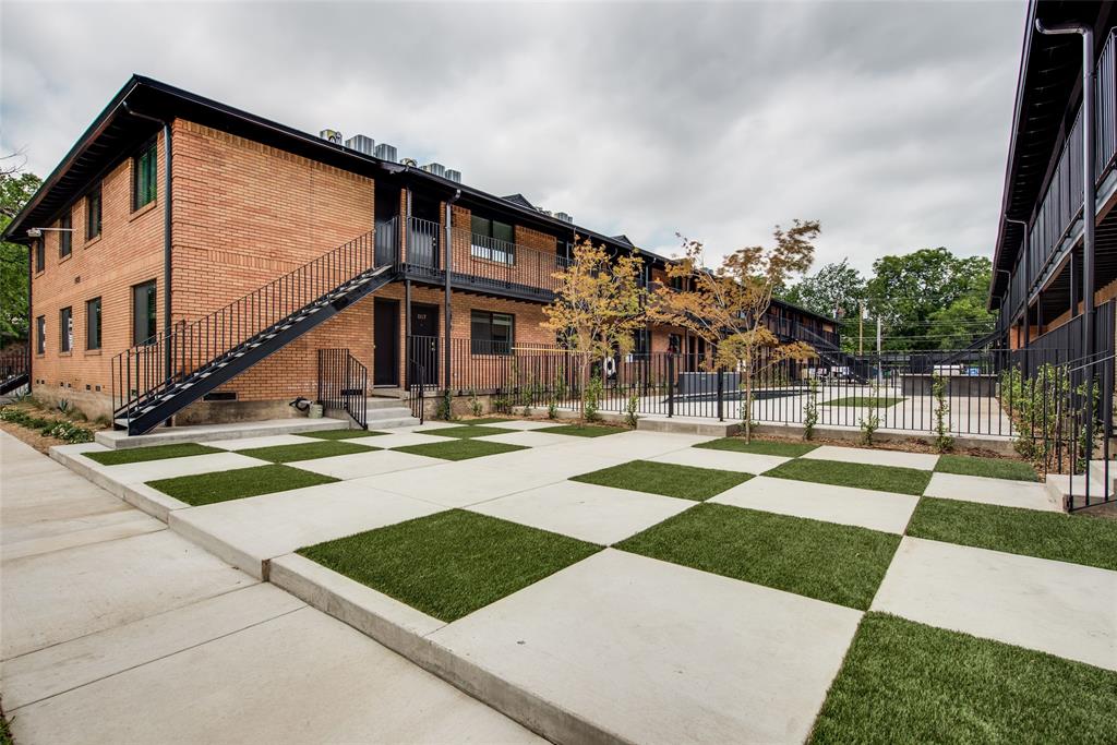 Munger Place - Residential Income