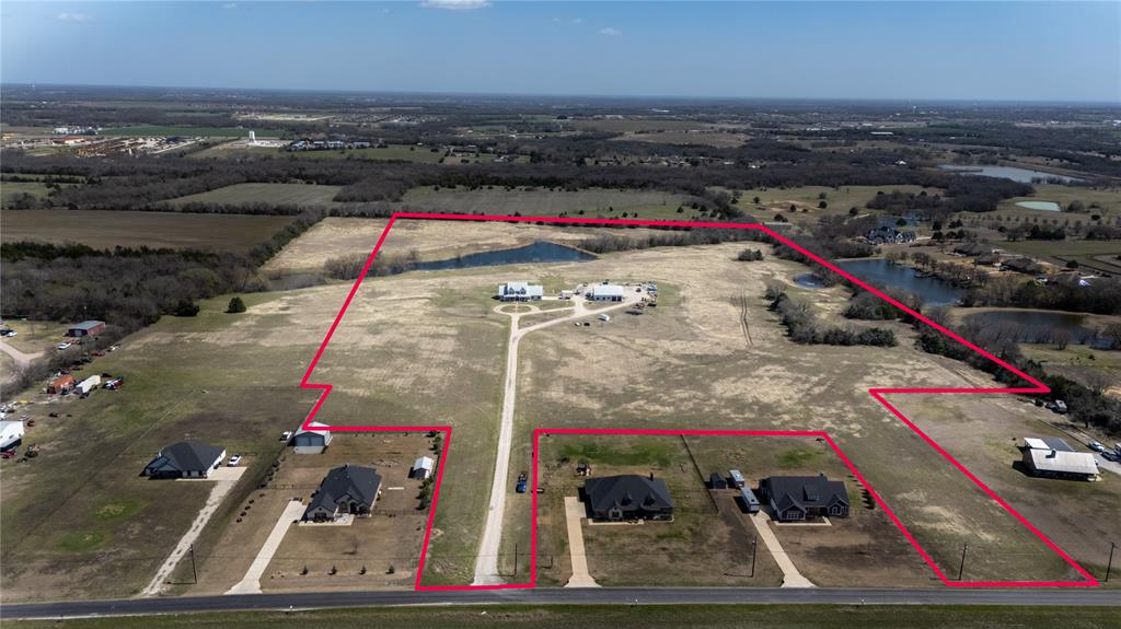 This expansive 37.572-acre property is located in the Extraterritorial Jurisdiction (ETJ) of Van Alstyne, Texas, offering a prime opportunity for development. With electricity provided by Grayson-Collin Electric Cooperative (GCEC) and water service through Mustang Special Utility District (MSUD), all essential utilities are in place to support future growth.