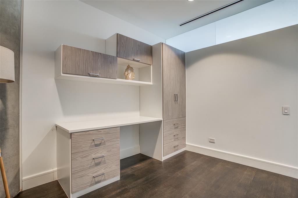 South Tower Residences - Residential Lease