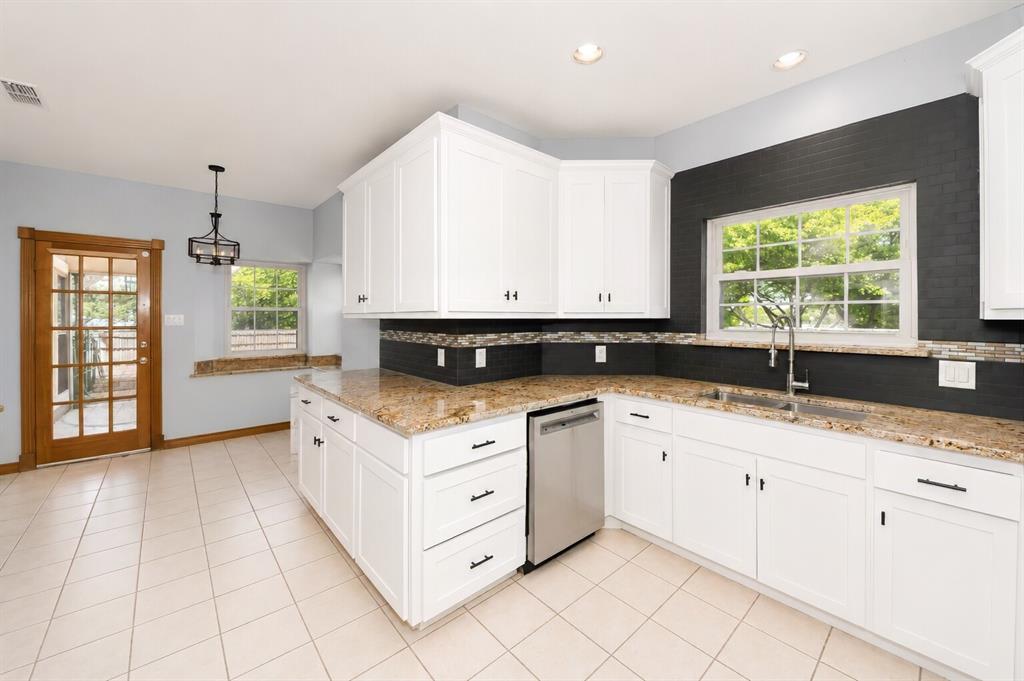 Lake Country Estates Add - Residential