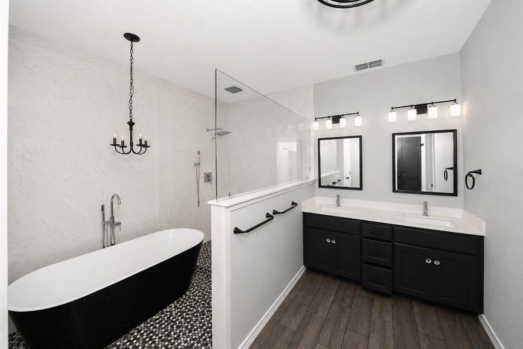 Lake Country Estates Add - Residential