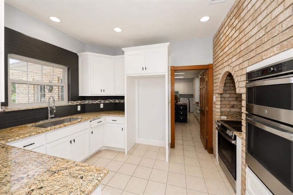 Lake Country Estates Add - Residential