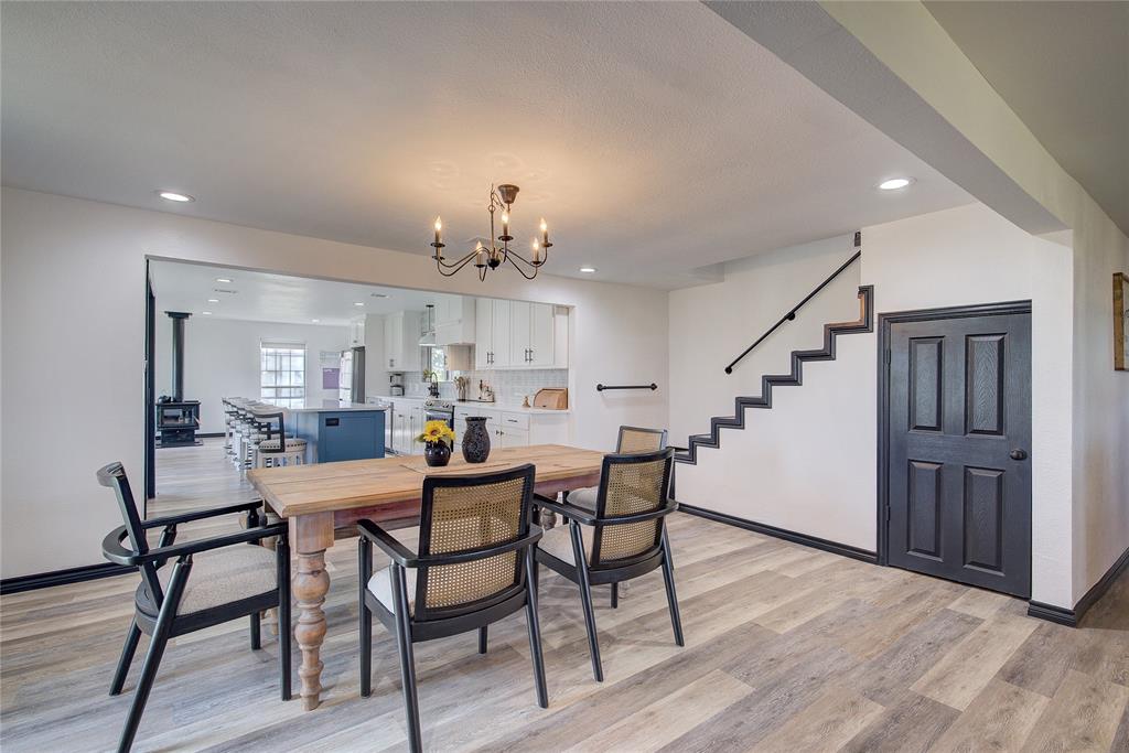 SUR: MITCHEL ELIZABETH - Residential