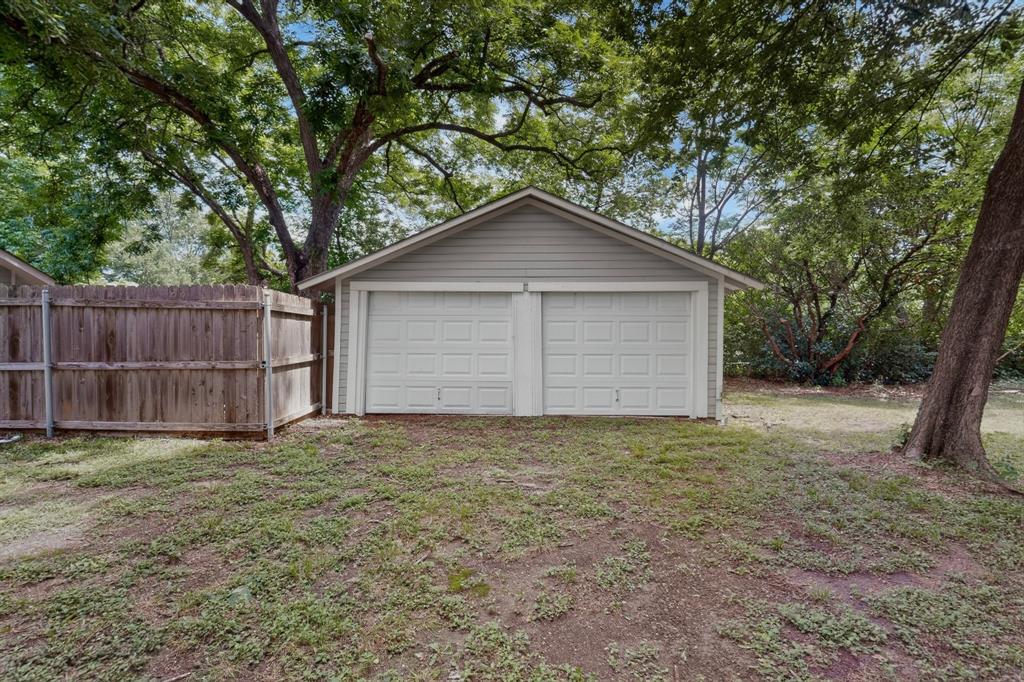 Town - Waxahachie - Residential