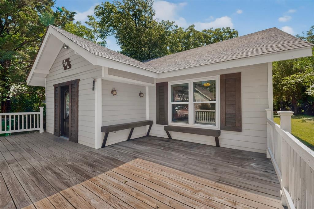 Town - Waxahachie - Residential