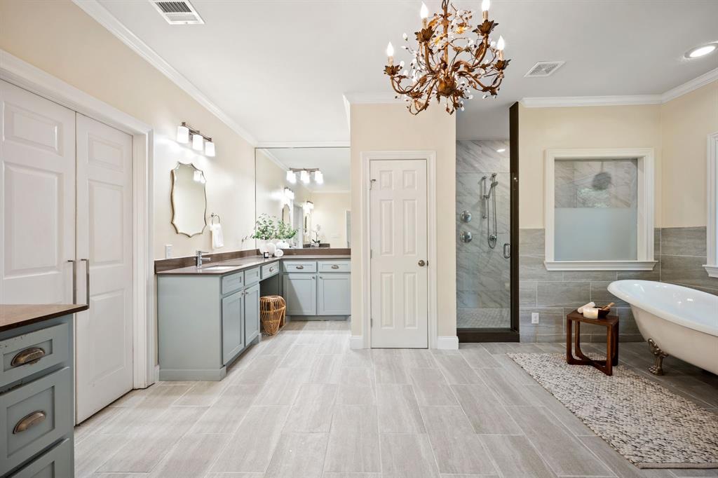 Kessler Square - Residential
