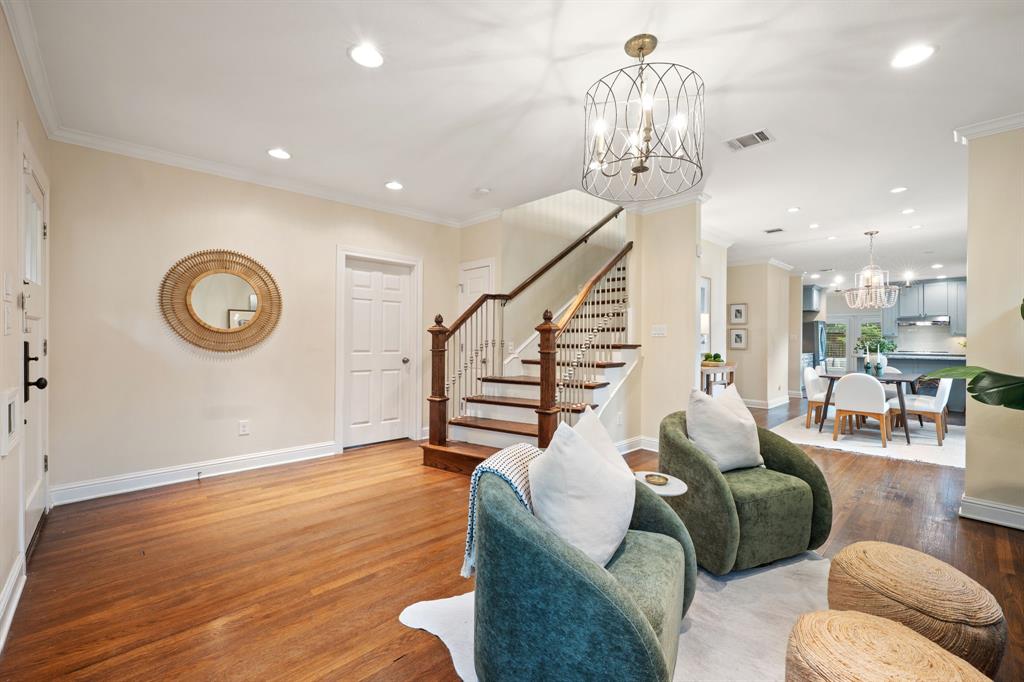 Kessler Square - Residential