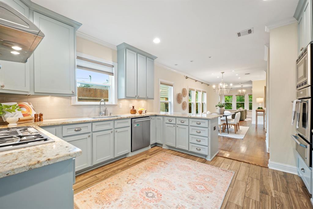 Kessler Square - Residential