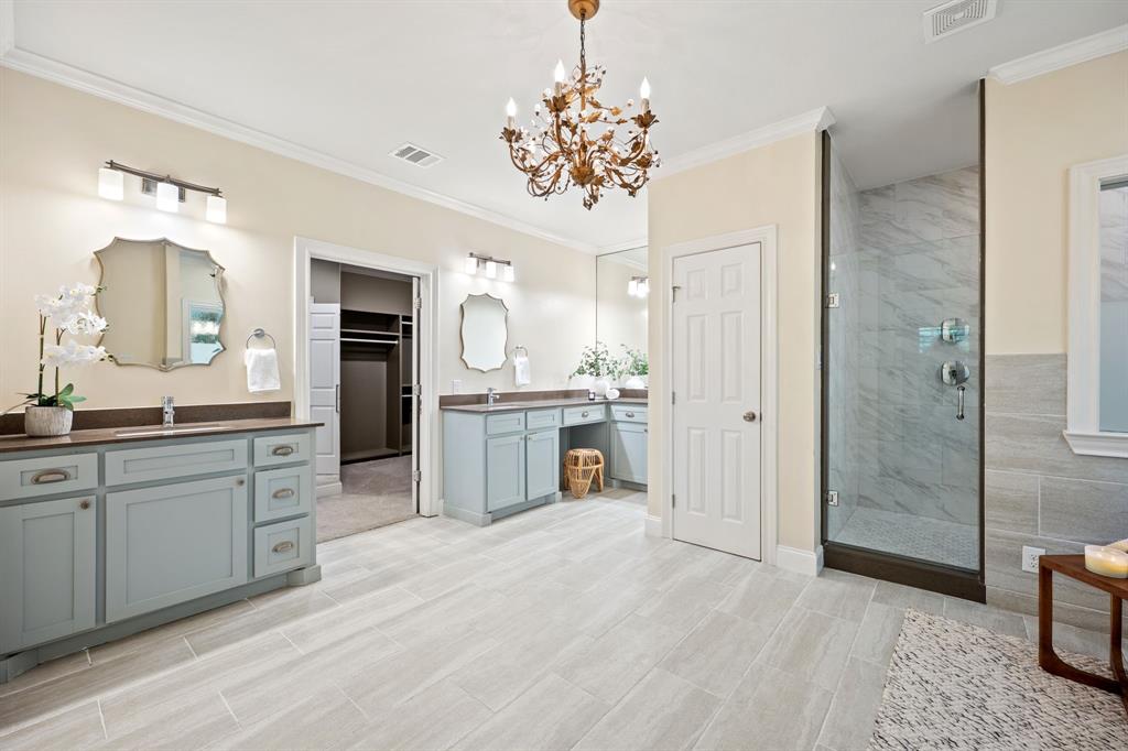 Kessler Square - Residential