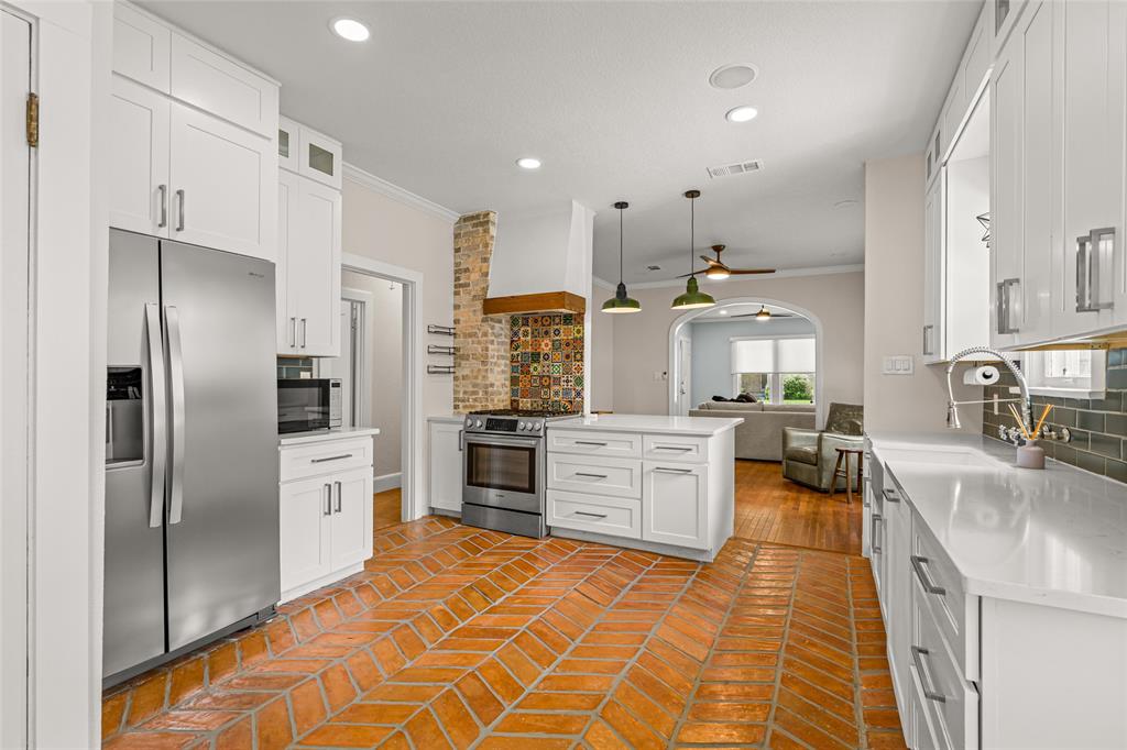 Weatherford P R Add - Residential