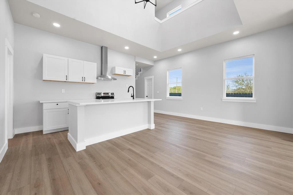 Lakeside Hills - Residential