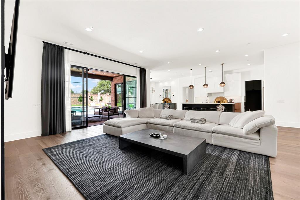 Stony Brook - Residential